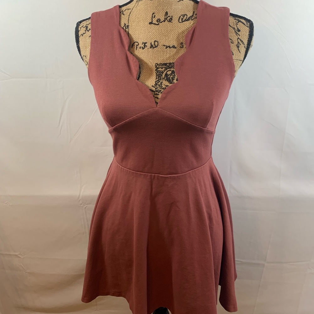 Sleeveless Love...ady dress